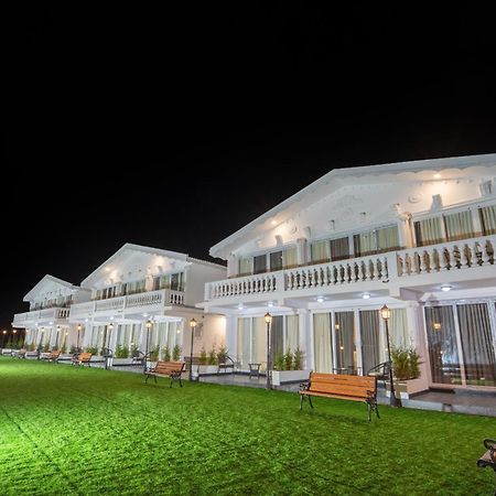 Treebo Skydale Premium Suites, 1500 Mtrs From Ooty Lake Exteriör bild