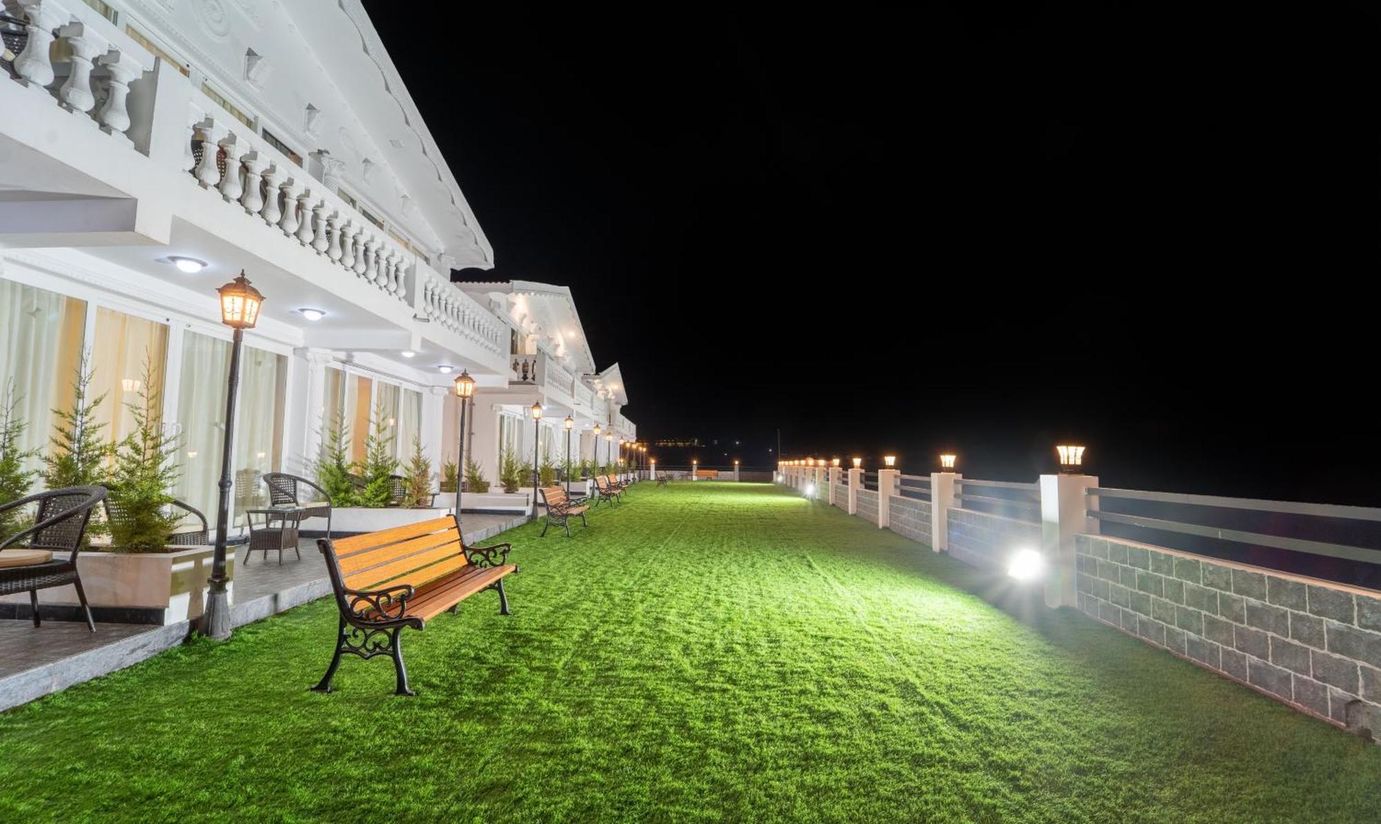 Treebo Skydale Premium Suites, 1500 Mtrs From Ooty Lake Exteriör bild