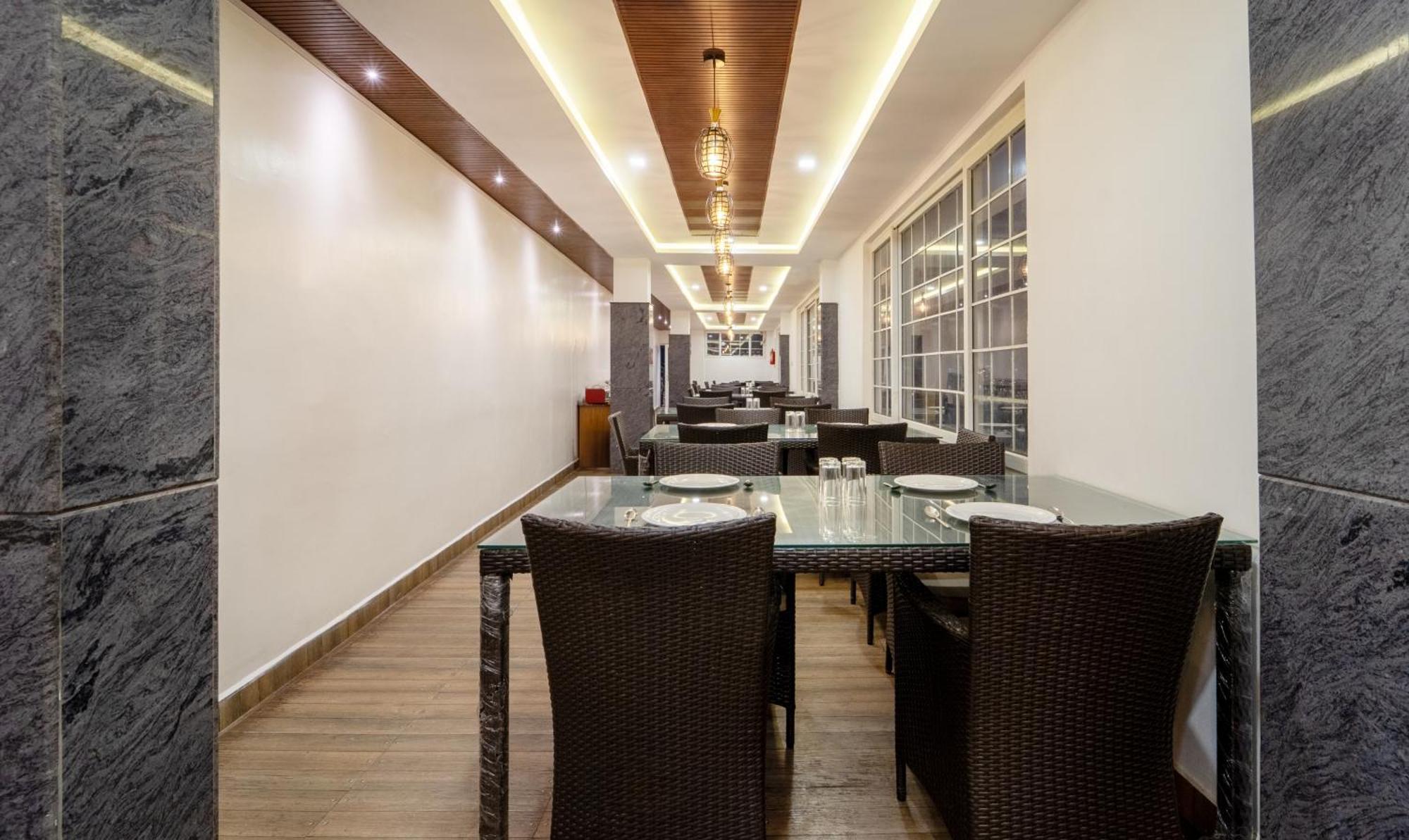 Treebo Skydale Premium Suites, 1500 Mtrs From Ooty Lake Exteriör bild