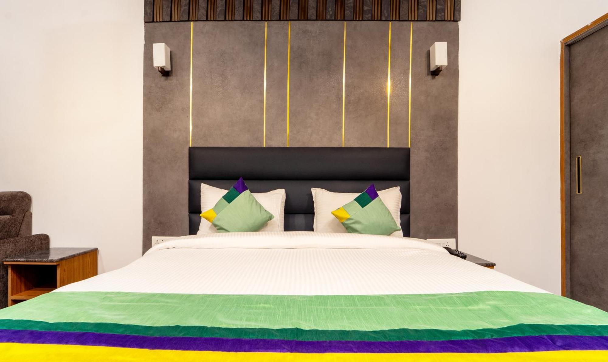 Treebo Skydale Premium Suites, 1500 Mtrs From Ooty Lake Exteriör bild